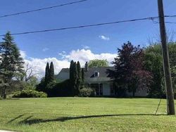 Pre-foreclosure in  COUNTY LINE RD Chesterland, OH 44026