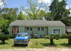 Pre-foreclosure in  2ND ST Niceville, FL 32578