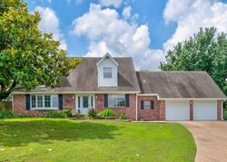 Pre-foreclosure in  ROLLING MEADOWS CT Bartlesville, OK 74006