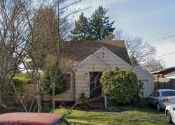 Pre-foreclosure in  SE 46TH AVE Portland, OR 97206