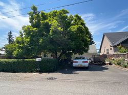 Pre-foreclosure in  SW 77TH AVE Portland, OR 97223