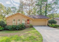 Pre-foreclosure in  FLINTWOOD DR Little Rock, AR 72227