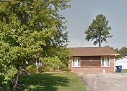 Pre-foreclosure in  RANCH CIR Piedmont, SC 29673