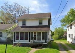 Pre-foreclosure in  KOLP PL NW Canton, OH 44709