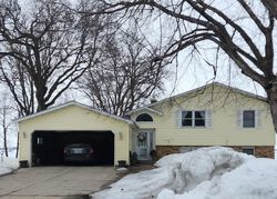 Pre-foreclosure in  LAKESIDE DR Gaylord, MN 55334