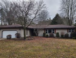 Pre-foreclosure Listing in QUARTERLINE RD SPRING LAKE, MI 49456