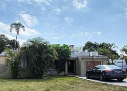 Pre-foreclosure in  NW 153RD ST Miami, FL 33169