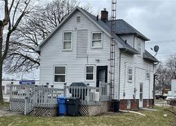 Pre-foreclosure in  LEWIS AVE Toledo, OH 43612