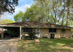 Pre-foreclosure in  S HOWELL DR Baton Rouge, LA 70805