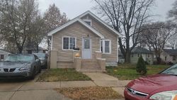 Pre-foreclosure in  MAY ST Hammond, IN 46320