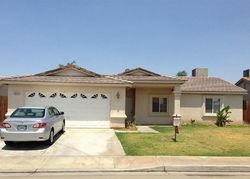 Pre-foreclosure in  MAR GRANDE DR Bakersfield, CA 93307