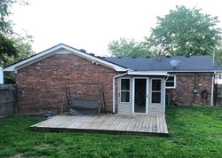 Pre-foreclosure in  CRICKLEWOOD DR Lexington, KY 40505