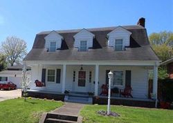 Pre-foreclosure in  BEVERLY BLVD Ashland, KY 41101