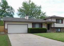 Pre-foreclosure in  S WASHINGTON CT Wichita, KS 67216