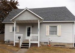 Pre-foreclosure in  E MAIN ST Knoxville, IA 50138