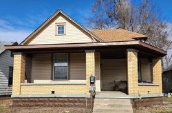 Pre-foreclosure in  2ND AVE Terre Haute, IN 47807