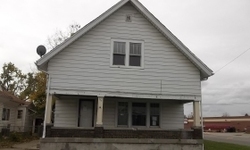 Pre-foreclosure in  E 17TH ST Connersville, IN 47331