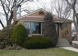 Pre-foreclosure in  S SPAULDING AVE Evergreen Park, IL 60805