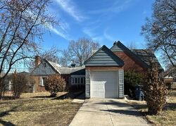 Pre-foreclosure in  N WOLF RD Des Plaines, IL 60016