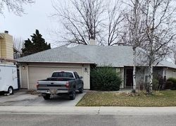 Pre-foreclosure in  W LONG DR Boise, ID 83704
