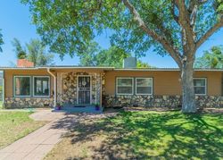 Pre-foreclosure in  MILLWOOD RD Dunlap, CA 93621