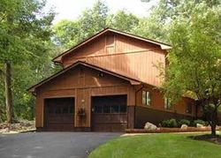 Pre-foreclosure in  BUROAK DR Hopewell Junction, NY 12533