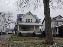 Pre-foreclosure in  BANCROFT AVE Cleveland, OH 44105