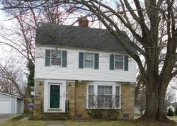 Pre-foreclosure in  HARRIMAN AVE Bedford, OH 44146