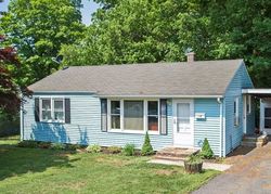 Pre-foreclosure in  BARRY CT Middletown, CT 06457