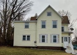 Pre-foreclosure Listing in CHESTNUT ST MIDDLETOWN, CT 06457