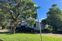 Pre-foreclosure Listing in NW 217TH TER HOLLYWOOD, FL 33029