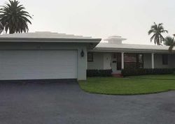 Pre-foreclosure in  SE 28TH AVE Pompano Beach, FL 33062