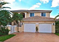 Pre-foreclosure in  SW 185TH AVE Hollywood, FL 33029