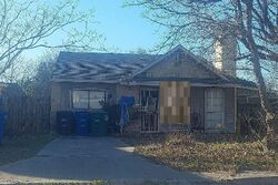 Pre-foreclosure in  BIG BND San Antonio, TX 78250