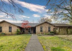 Pre-foreclosure in  SHILOH DR Marion, AR 72364