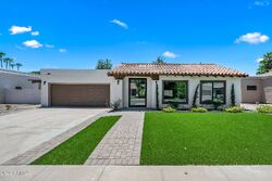 Pre-foreclosure in  E THOROUGHBRED TRL Scottsdale, AZ 85258