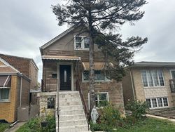 Pre-foreclosure in  S DRAKE AVE Chicago, IL 60632