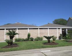 Pre-foreclosure in  COLONY PARK CIR Galveston, TX 77551