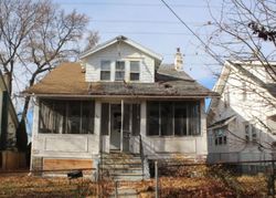 Pre-foreclosure in  WASHINGTON AVE Woodbury, NJ 08096