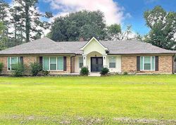 Pre-foreclosure in  KATE ST Hammond, LA 70401