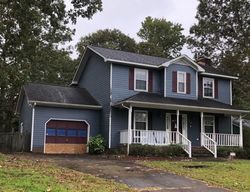 Pre-foreclosure in  WOODBRIDGE CT Jacksonville, NC 28540