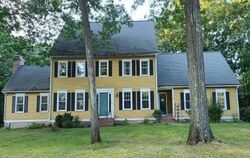 Pre-foreclosure in  GUINEVERE CIR Shrewsbury, MA 01545