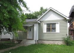 Pre-foreclosure in  S SPRING ST Springfield, IL 62704