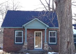 Pre-foreclosure in  MARILYN AVE Plymouth, MI 48170