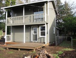 Pre-foreclosure Listing in W RESERVE ST VANCOUVER, WA 98663