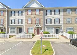 Pre-foreclosure Listing in TETON CIR SUFFOLK, VA 23435