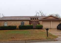 Pre-foreclosure in  KELL DR Fort Worth, TX 76112