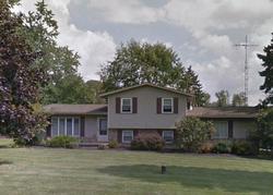 Pre-foreclosure Listing in PLEASANT VALLEY DR SE PARIS, OH 44669