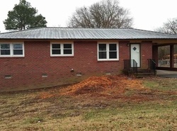 Pre-foreclosure in  E GREEN ST Iva, SC 29655