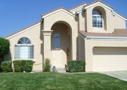 Pre-foreclosure in  LAURELWOOD CIR Vacaville, CA 95687